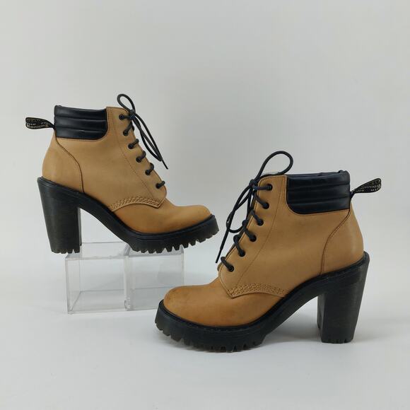 Dr. Martens Tan Persephone Sz 8 Eye Heeled Ankle Boots Women - Picture 3 of 12